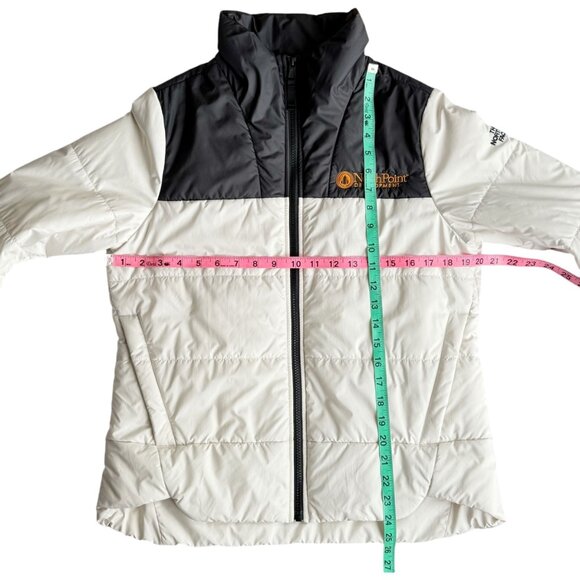 The North Face Ladies Everyday Insulated Puffer Jacket Med Company Logo NF0A529L - Picture 7 of 12